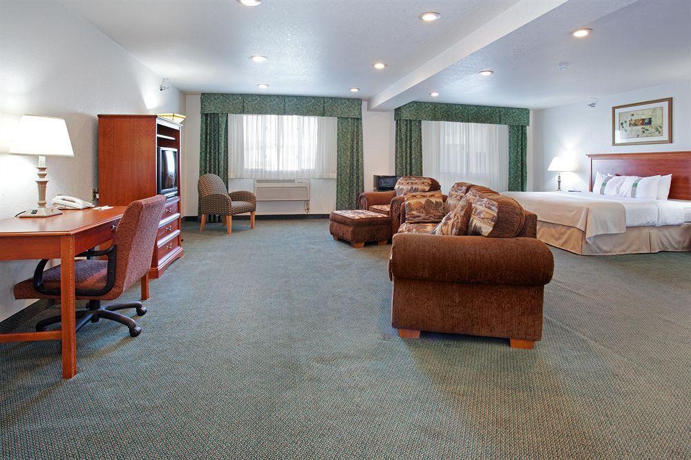 Country Inn & Suites By Radisson, Sidney, Ne Room photo