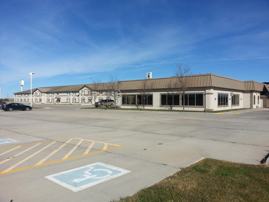 Country Inn & Suites By Radisson, Sidney, Ne Exterior photo