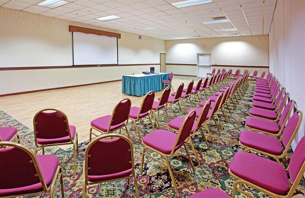 Country Inn & Suites By Radisson, Sidney, Ne Facilities photo