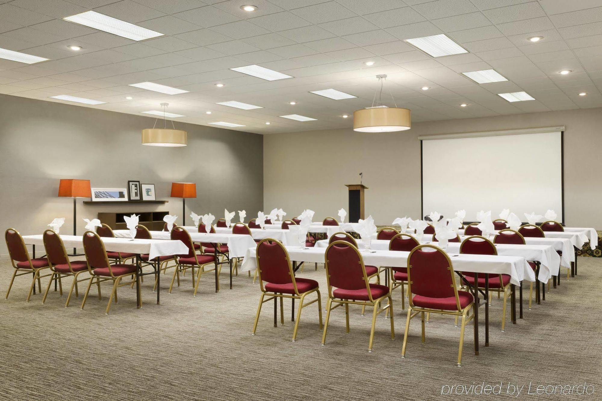 Country Inn & Suites By Radisson, Sidney, Ne Exterior photo